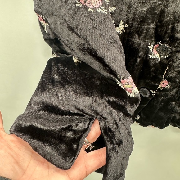 Y2K VTG XL Burnout black floral velvet woman jacket dark romantic whimsical - Picture 8 of 16